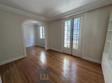 Departamento · 75m² · 3 Ambientes · 1 Cochera · Departamento de Categoría en La Isla, Recoleta
