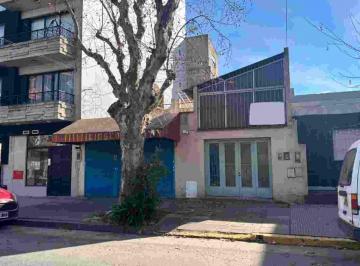 Casa · 128m² · 4 Ambientes · Venta Casa 4 Amb. con Terraza en Parque Cha