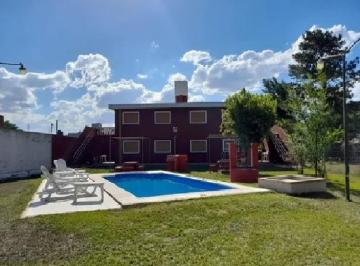Casa de 12 ambientes, Bialet Massé · En Venta Complejo de 4 Departamentos en Bialet Masse a 30 m de Río Cosquín