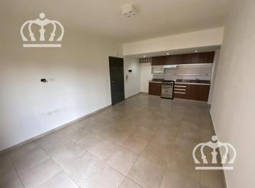 Departamento · 45m² · 2 Ambientes · 1 Cochera · Alquiler - Dto 2 Ambientes con Cochera Descubierta, Balcón y Terraza Propia