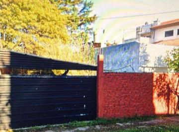 Terreno , San Isidro · Lote de Terreno 10 X 41 - Excelente Entorno