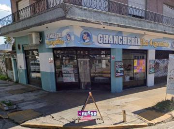 RUS-RUS-11299_2 · Local Comercial en Alquiler en Isidro Casanova