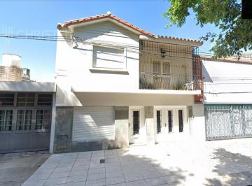 Dr. Zavalla 3300 · Casa Venta 3 Dorm. con Patio y Cochera Barrio Roma Christen Vende