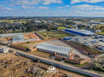 Bodega-Galpón · 9980m² · Importante Depósito en Estratégica Ubicación Industrial