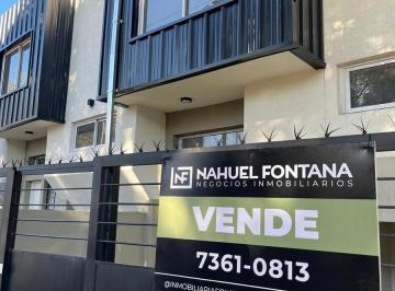 Casa · 85m² · 3 Ambientes · 1 Cochera · Venta Duplex 3 Ambientes Castelar - a Estrenar