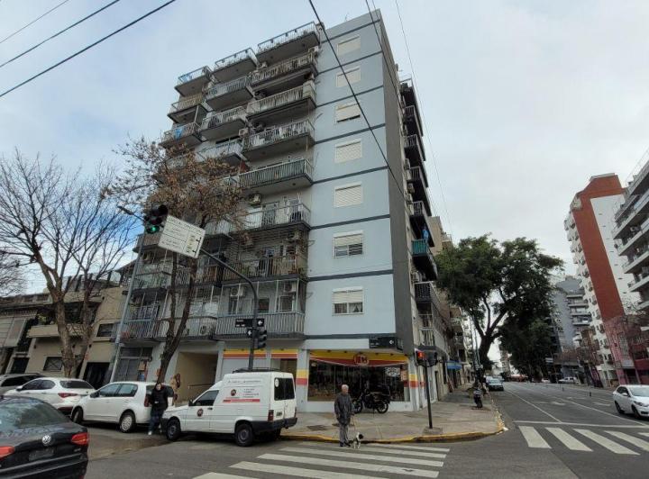 Departamento Monoambiente Al Frente con Balcon 7 Mo Piso