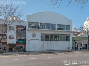 Edificio · 946m² · Edificio Comercial en Pompeya