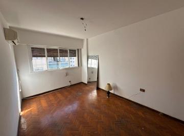 Departamento · 70m² · 3 Ambientes · Departamento en Alquiler La Plata 2 Dorm.