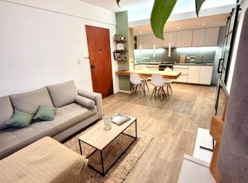 Departamento · 42m² · 2 Ambientes · Departamento Planta Baja Al Frente C / Patio en Barracas Venta