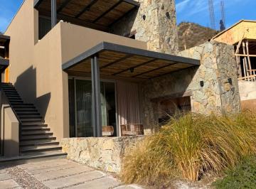 Casa de 4 ambientes, El Challao · Casa a Estrenar en Venta - La Aldea – Mendoza Norte Country Club