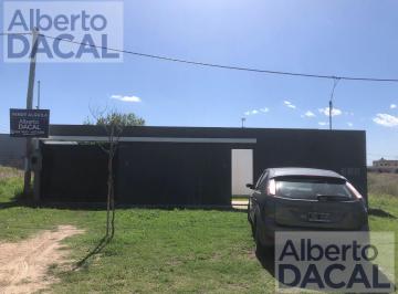 Casa · 72m² · 3 Ambientes · 2 Cocheras · Casa - La Plata