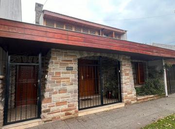 Casa · 310m² · 8 Ambientes · Vende en Block Casa Más Departamento Chauvin Mar del Plata
