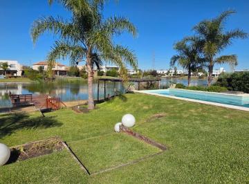 Casa · 280m² · 5 Ambientes · 2 Cocheras · Alquiler Anual Casa 5 Amb a La Laguna Barrio San Benito Villanueva Tigre