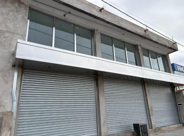 Local comercial · 157m² · Local en Alquiler en Melchor Romero