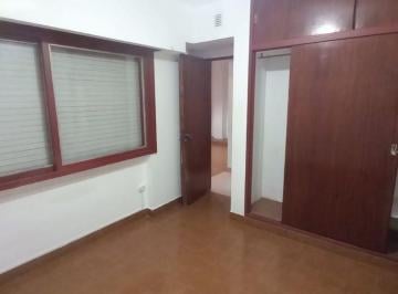 Departamento de 2 ambientes, La Matanza · Departamento 2 Ambientes en Alquiler Ramos Mejia Centro
