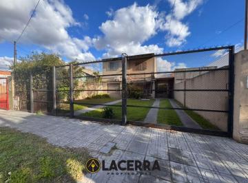 Casa de 4 ambientes, San Martín · Casa 4 Amb. + Dto. 2 Amb. | Vivienda Multifamiliar | San Martín.