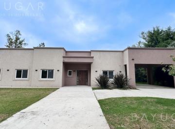 Casa · 200m² · 5 Ambientes · 2 Cocheras · Venta - Casa Barrio Privado Casuarinas del Pilar