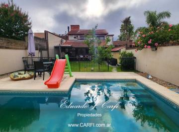 Casa · 236m² · 4 Ambientes · 2 Cocheras · Casa en Ituzaingó