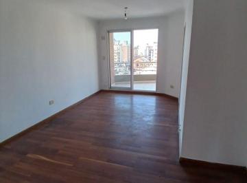 Departamento de 3 ambientes, Rosario · Departamento de un Dormitorio con Amplio Balcón
