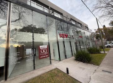 Local comercial · 85m² · 2 Ambientes · Alquiler Local en El Pulmón de City Bell 85 m²
