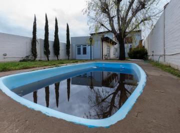 Casa · 85m² · 4 Ambientes · 1 Cochera · Casa en Venta en Barrio Los Horneros - Bahia Blanca