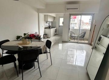 Departamento de 2 ambientes, Liniers · Semipiso de 2 Amb. 50 m² en Impecable Estado (Apto Credito)