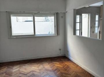 Departamento de 3 ambientes, Recoleta · Departamento en Alquiler, 3 Amb. con Patio, en Recoleta
