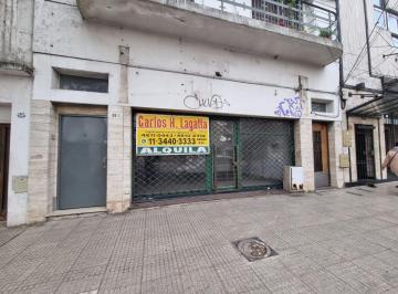 Local comercial de 1 ambiente, Flores · Local Comercial Al Frente Sobre Av Alberdi – Vidriera, Baño y Excelente Zona Comercial