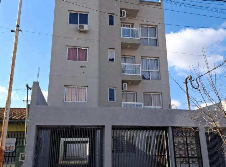 Alquiler 2 Amb Balcon Primer Piso