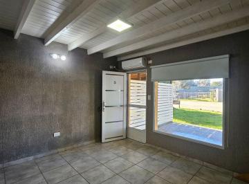 Casa de 3 ambientes, Monte Hermoso · Duplex 2d, en Venta. Monte Hermoso, Bs. As.