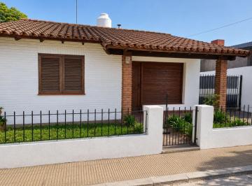 Casa · 62m² · 4 Ambientes · 1 Cochera · Casa Venta General Pacheco