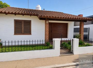 Casa · 62m² · 4 Ambientes · 1 Cochera · Casa Venta General Pacheco