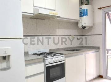 Departamento · 53m² · 4 Ambientes · 1 Cochera · Departamento 2 Dorm. con Patio Seco y Cochera. Venado Tuerto