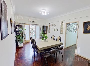 Departamento · 63m² · 3 Ambientes · Venta Excelente Departamento de 3 Ambientes Al Frente con Doble Balcón – Almagro