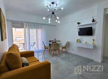 Departamento · 53m² · 3 Ambientes · 3 Ambientes a La Calle con Balcón - Plaza Mitre