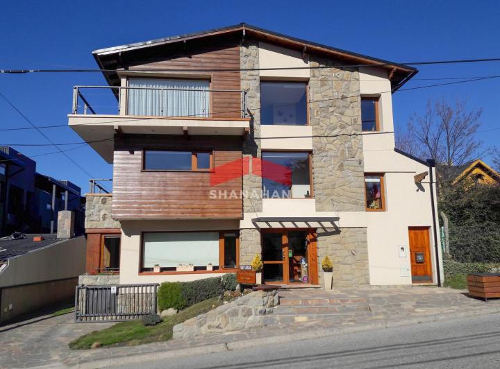 Hotel · 514m² · 12 Ambientes · 10 Cocheras