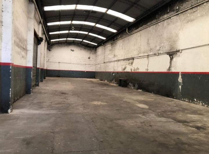 Bodega-Galpón · 560m²