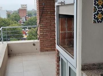 Departamento · 135m² · 3 Ambientes · 2 Cocheras · Alquiler - Departamento - Echesortu