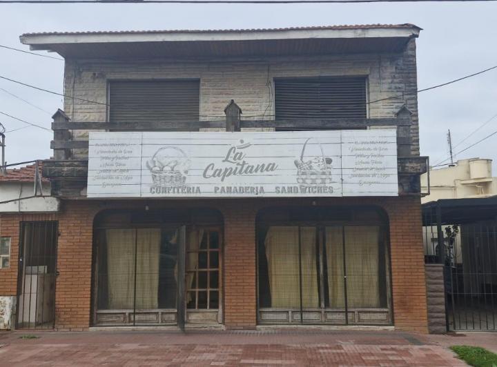Local comercial · 298m² · 3 Ambientes
