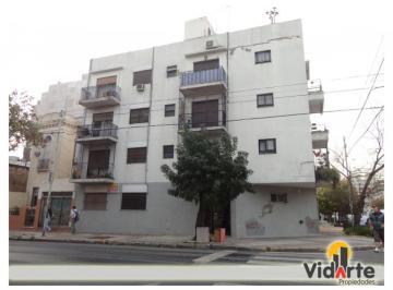 Departamento de 3 ambientes, Flores · Ae Alquila 3 Amb Al Frente Pb con Patio
