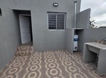 PH · 45m² · 2 Ambientes · PH Planta Alta 2 Amb en Lanús Este