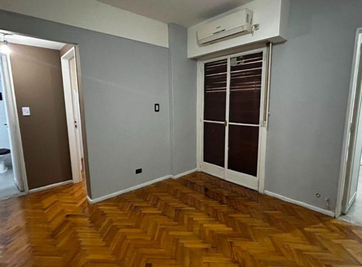 Venta Departamento 2 Ambientes en Constitución. Lateral