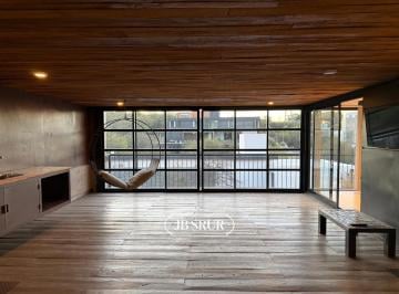 Casa · 280m² · 6 Ambientes · 2 Cocheras · Casa en El Rodeo