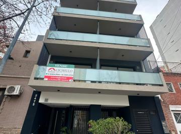 Frende del edificio · Alquiler Departamento a Estrenar Villa del Parque - Agronomia