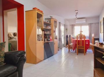 Departamento · 49m² · 2 Ambientes · Venta Departamento 2 Ambientes con Balcon en Villa Luro