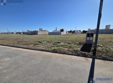 Terreno · 262m² · Terreno en Cuestas de Manantiales