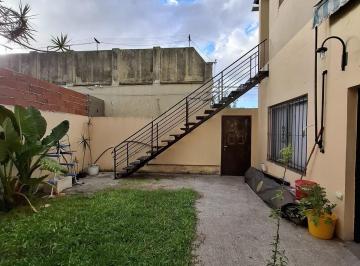 PH · 140m² · 4 Ambientes · Vende PH 4 Amb en Lanús Este Refaccionado