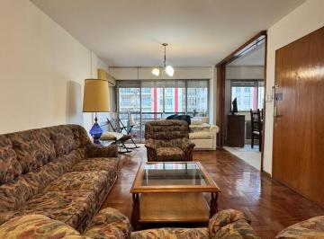 Departamento · 91m² · 5 Ambientes · Piso en Venta - Centro