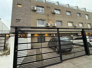 Departamento · 60m² · 3 Ambientes · 1 Cochera · Departamento 3 Ambientes Villa Luzuriaga Cochera