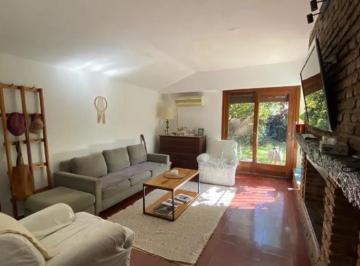 Casa · 100m² · 3 Ambientes · 2 Cocheras · Casa 4 Ambientes 200 m² - Santa Rita